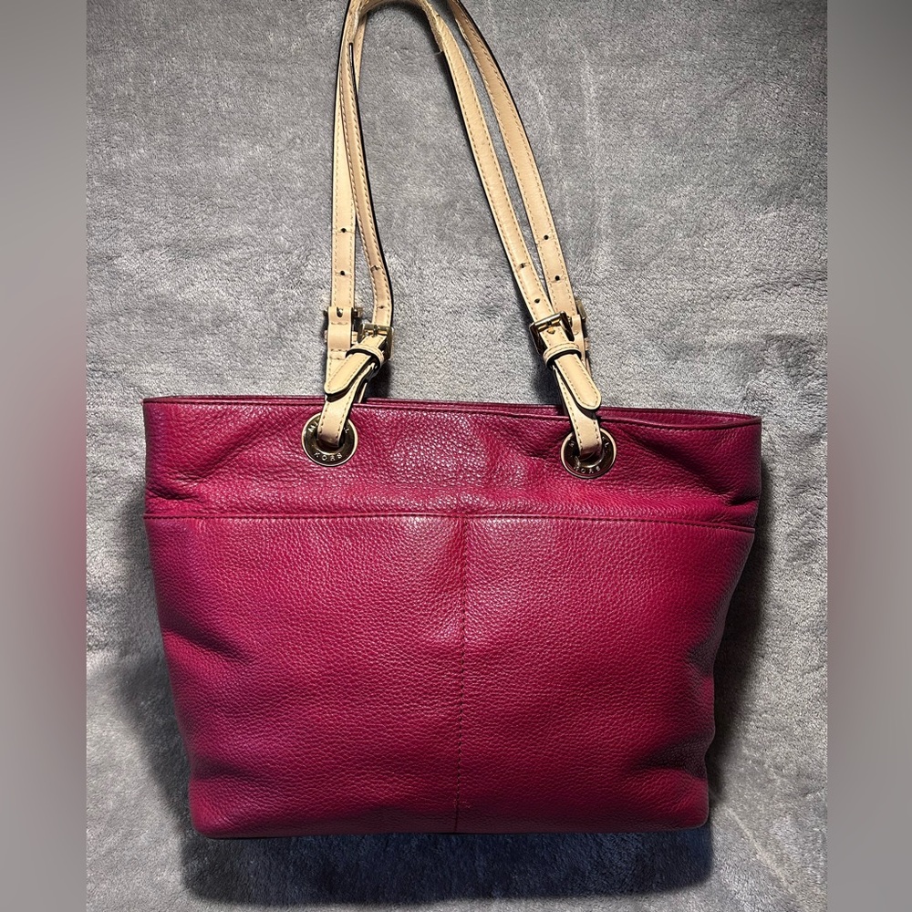 Michael Kors Bedford Red Pocket Tote - Picture 4 of 10